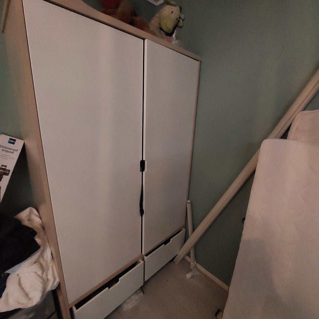 Kledingkast en commode, Ophalen, Gebruikt, 100 tot 150 cm, 3 of 4 laden