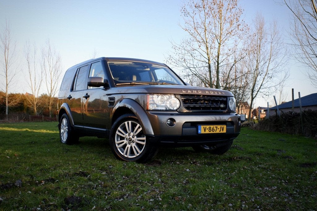 Land Rover Discovery 3.0 SDV6 HSE / Grijs Kenteken / 2 P., Auto's, Land Rover, Automaat, Euro 5, 2531 kg, Gebruikt