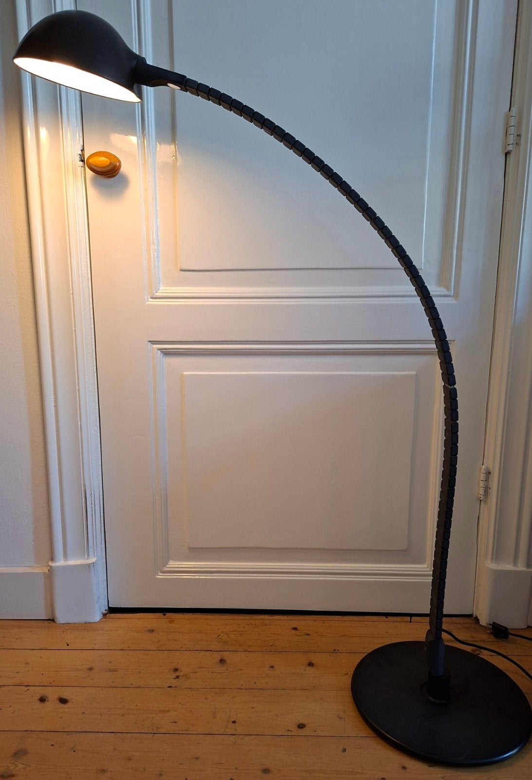 Martinelli design,vintage. Vloerlamp - Zwart, Made in Italy, Huis en Inrichting, Gebruikt, Martinelli Luce, Info@martinelliluce.it