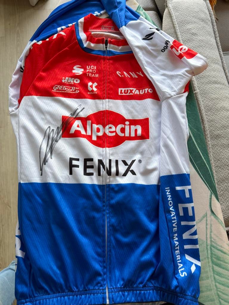 Gesigneerd Alpecin-Fenix Wielershirt Maat M, Ophalen of Verzenden, Zo goed als nieuw, Bovenkleding, Heren