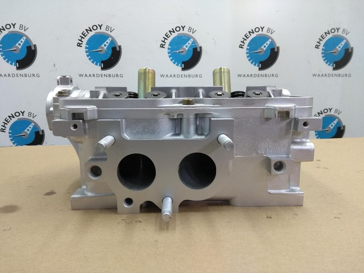 SUBARU IMPREZA CILINDERKOP 2010, Ophalen of Verzenden, Nieuw, Stiba lid