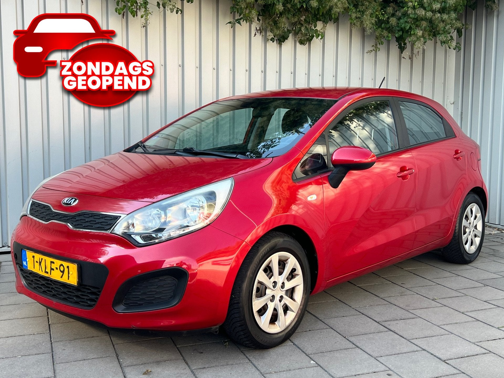 Kia Rio 1.2 CVVT Comfort Pack|113000KM|Navigatie|Airco|, Auto's, Zwart, 4 cilinders, Verwarmde buitenspiegels, Origineel Nederlands