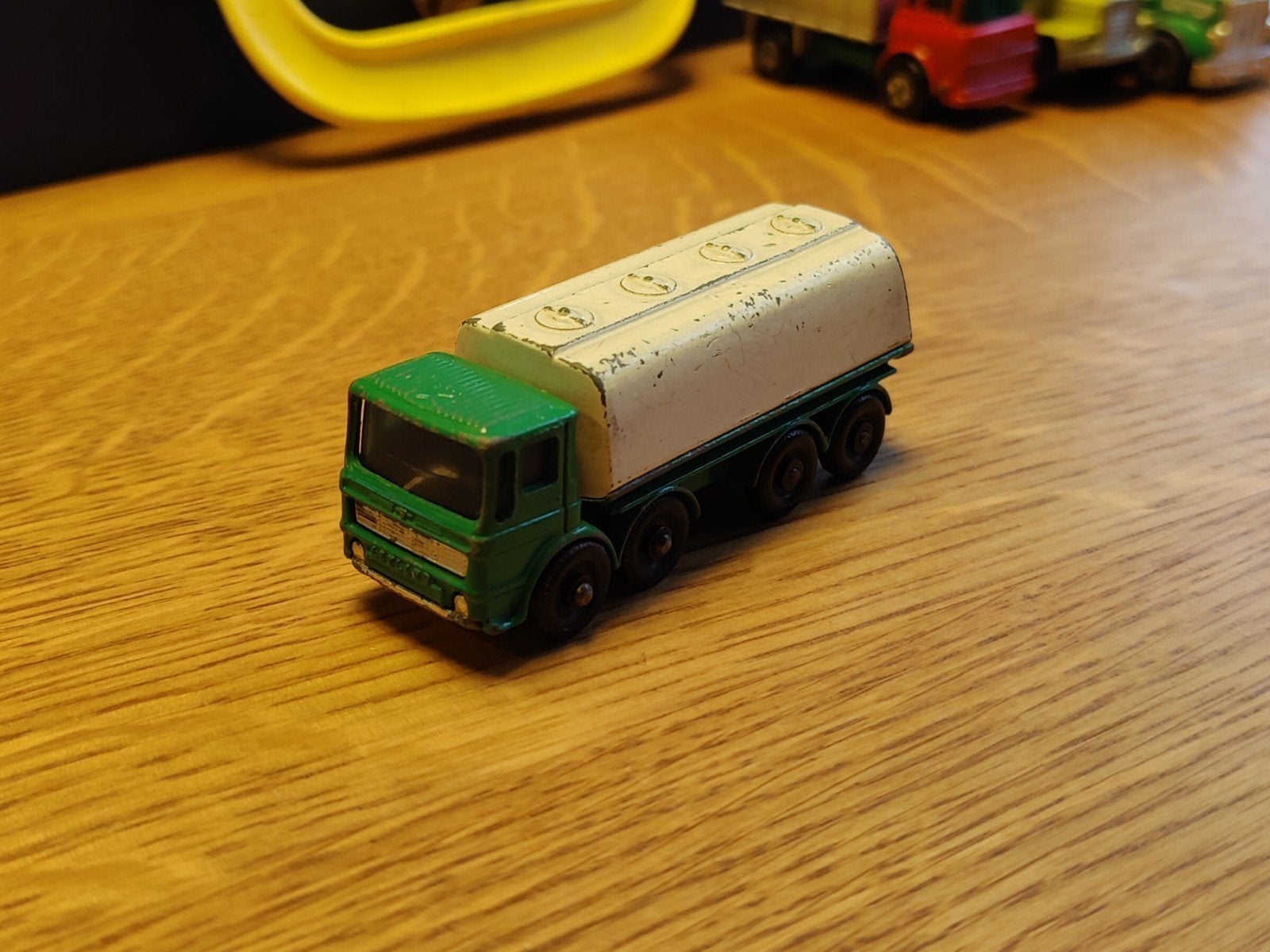 Matchbox Petrol Tanker Leyland, Ophalen of Verzenden, Zo goed als nieuw, Auto