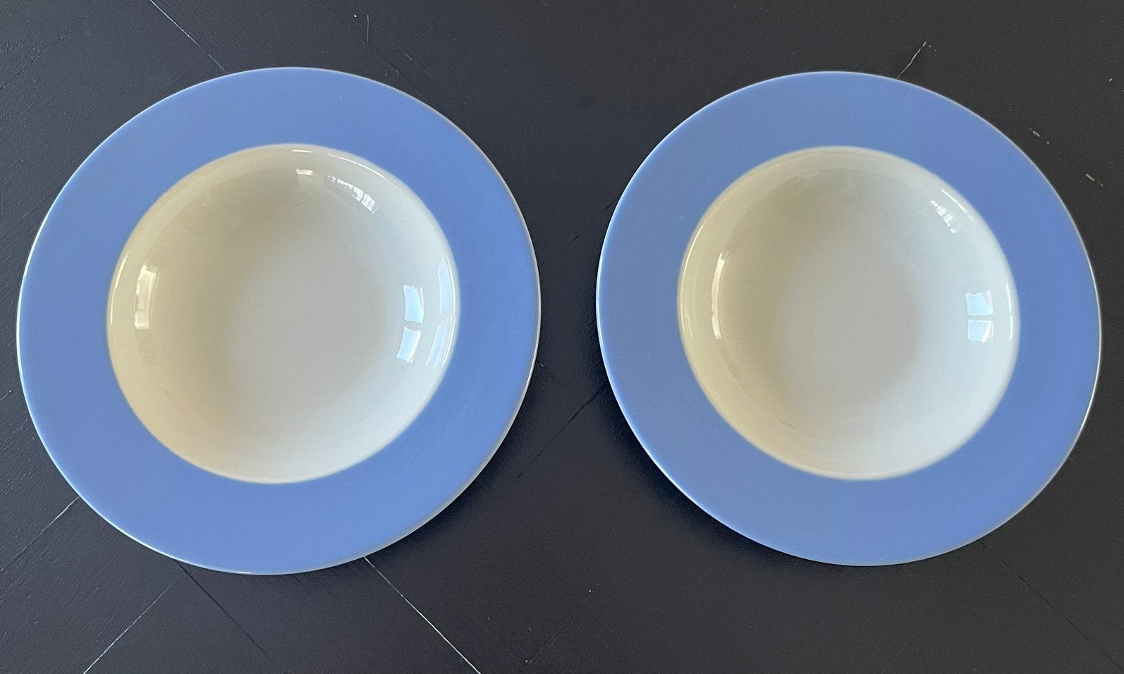 Hema 2 diepe borden blauwe rand, Huis en Inrichting, Keuken | Servies, Ophalen of Verzenden, Zo goed als nieuw, Bord(en), Overige stijlen