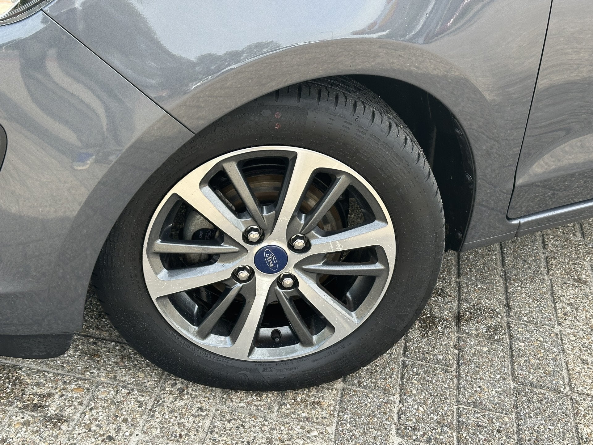 Ford Ka+ 1.2 85PK Trend Ultimate | 1e eigenaar & dealeronder, Origineel Nederlands, Bedrijf, Handgeschakeld, Zilver of Grijs