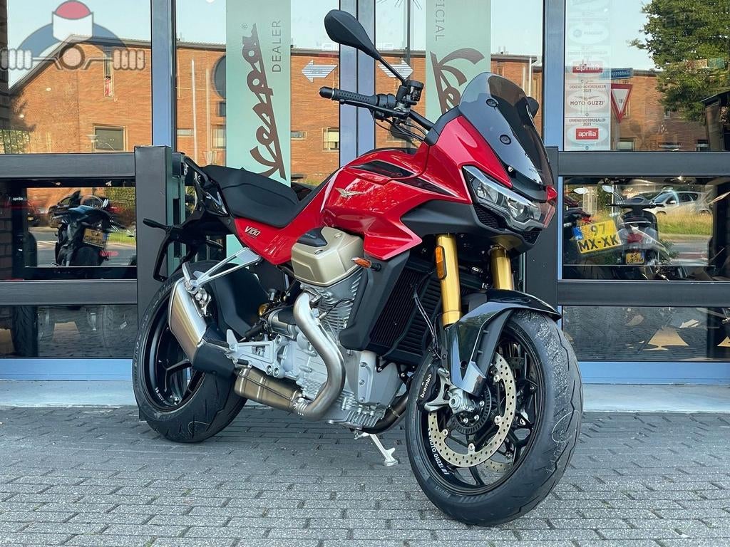 Moto Guzzi V 100 Mandello Windtunnel  gratis kofferset, 2 cilinders, Moto Guzzi, Motorrijbewijs A, Bedrijf