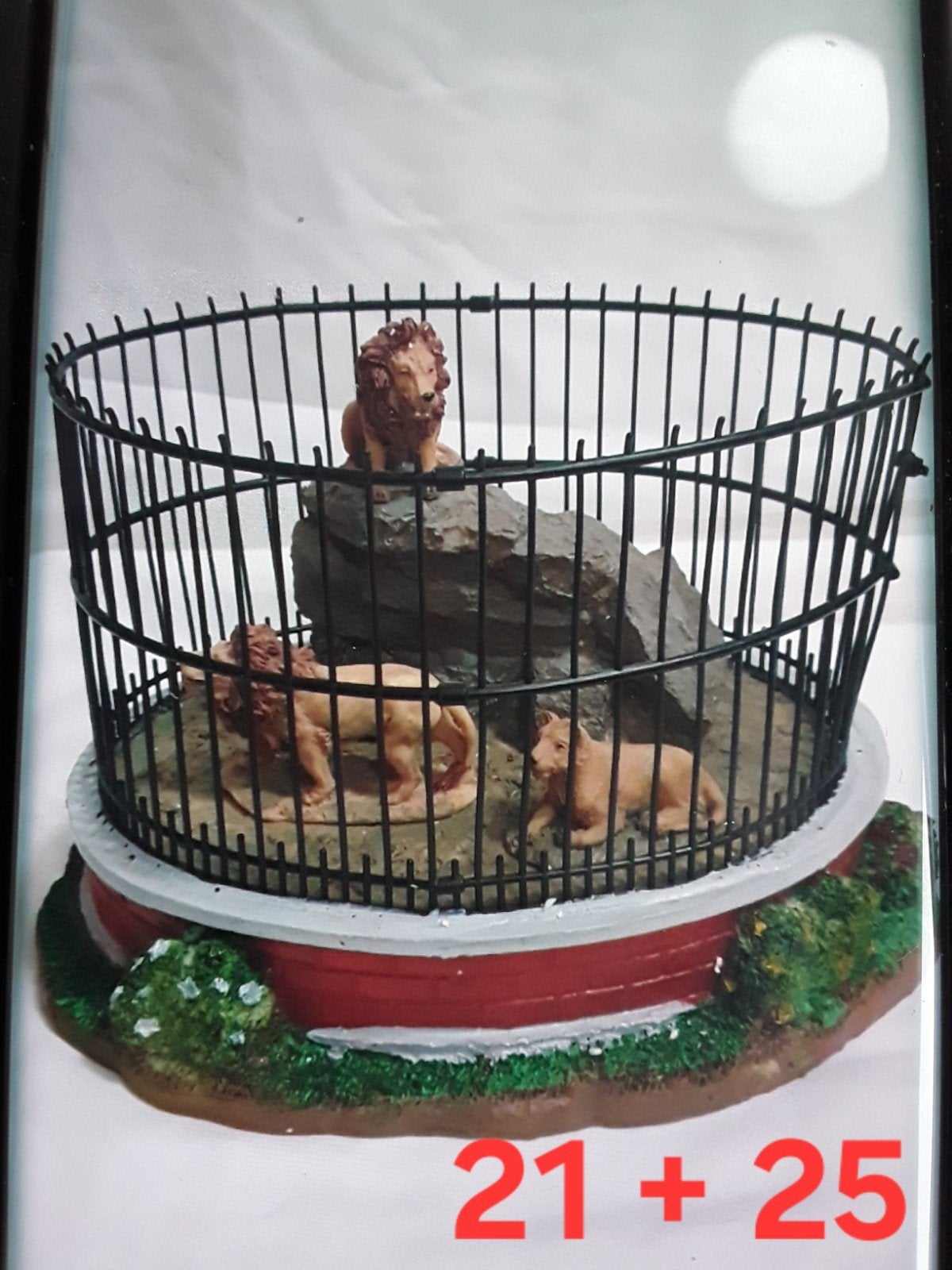 Lemax 93758 lion cage jaar 2009., Ophalen of Verzenden