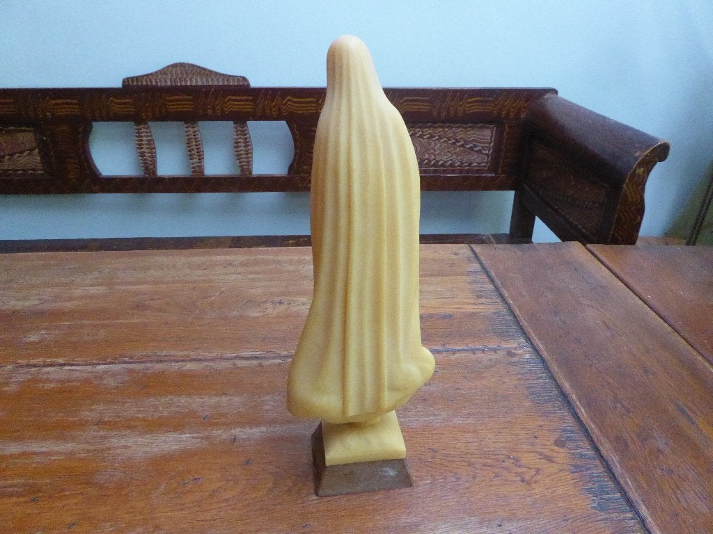 Mooi kunststoffen beeld van Maria van Fatima 35 cm., Ophalen of Verzenden