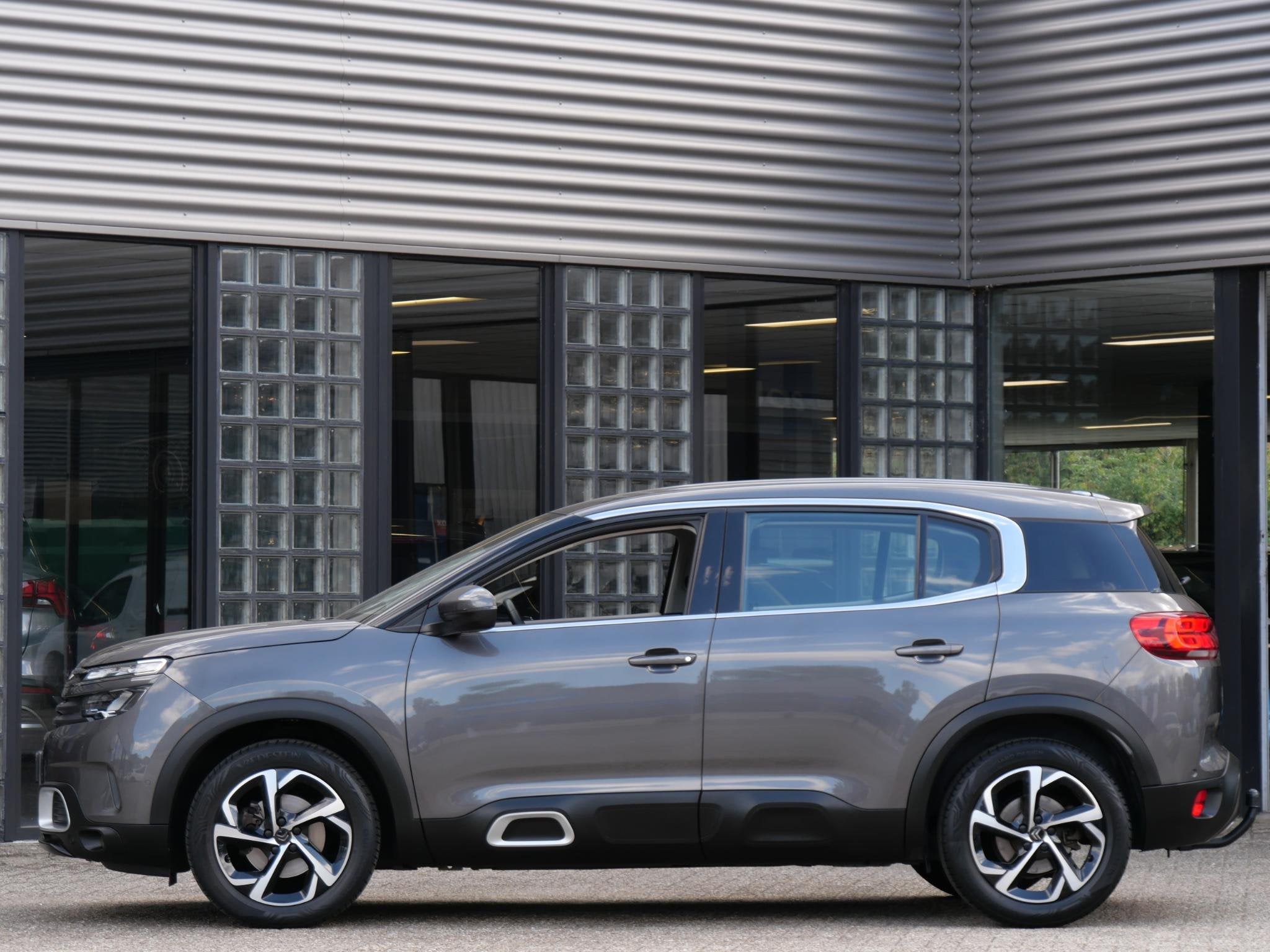 Citroen C5 Aircross 1.2 BUSINESS/ TREKHAAK/ BLINDSPOT/ CAMER, Stof, Gebruikt, Euro 6, 1199 cc