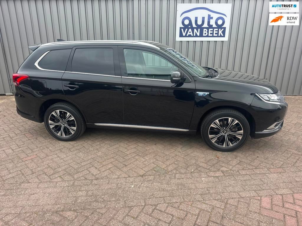 Mitsubishi Outlander 2.4 PHEV S-Edition, Automaat, 135 pk, 4 cilinders, 1865 kg