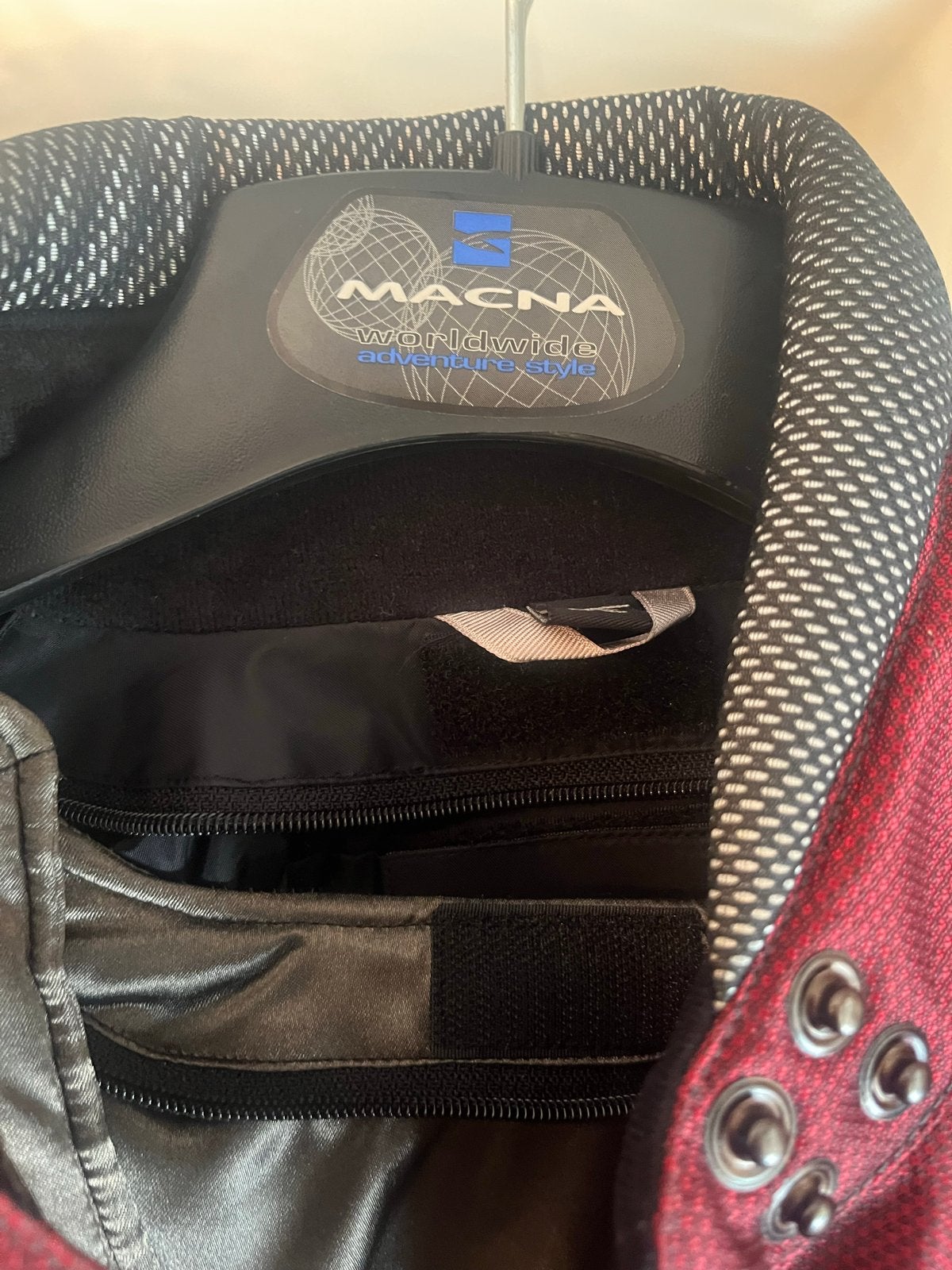 Macna motorpak: jas (textiel) en broek (leer) voor dames, Motoren, Kleding | Motorkleding, Ophalen, Tweedehands, Dames, Jas | textiel