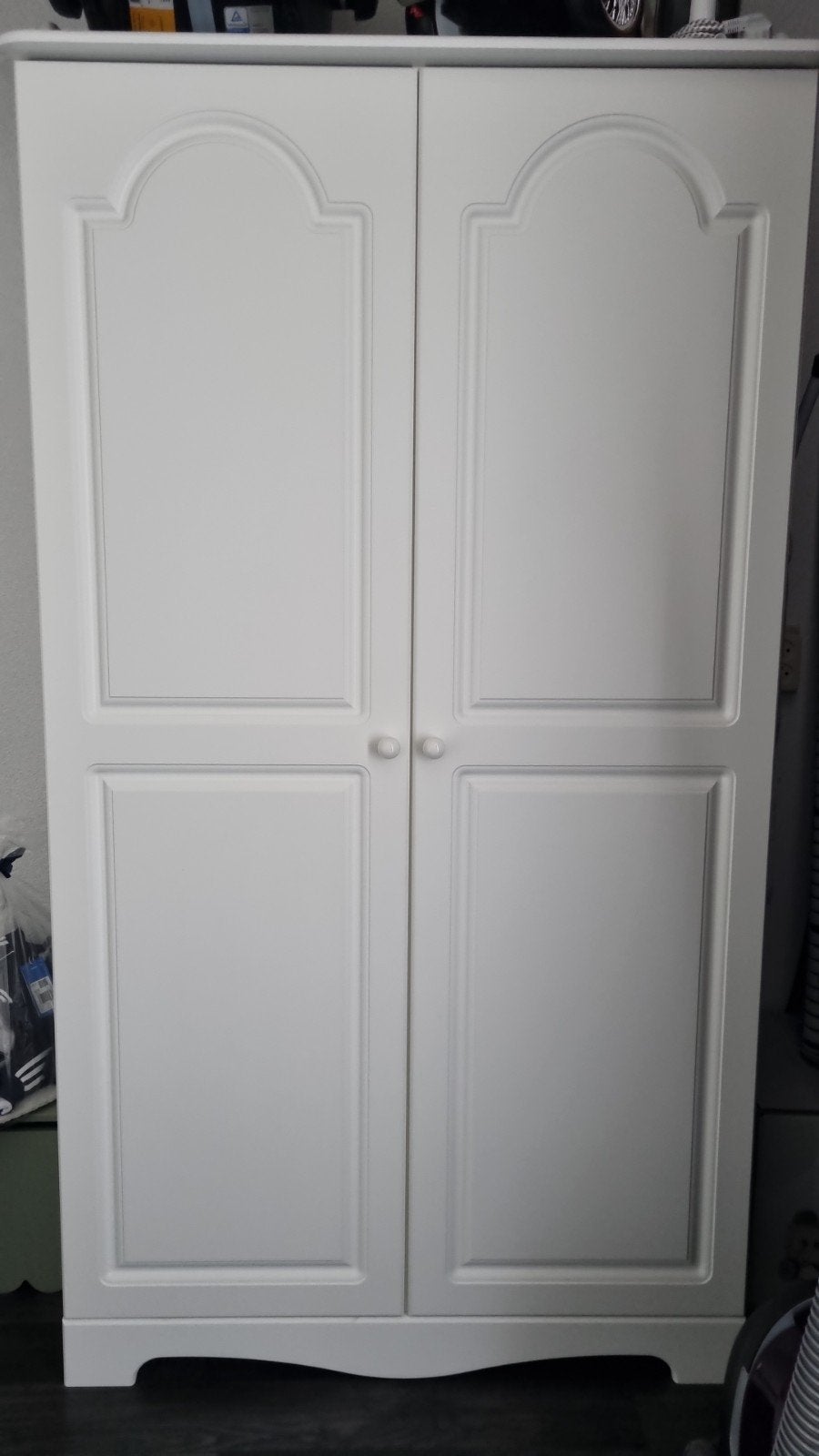 Babykamer kast en commode met bijpassende plank, Ophalen, Gebruikt, Kast, 50 tot 70 cm