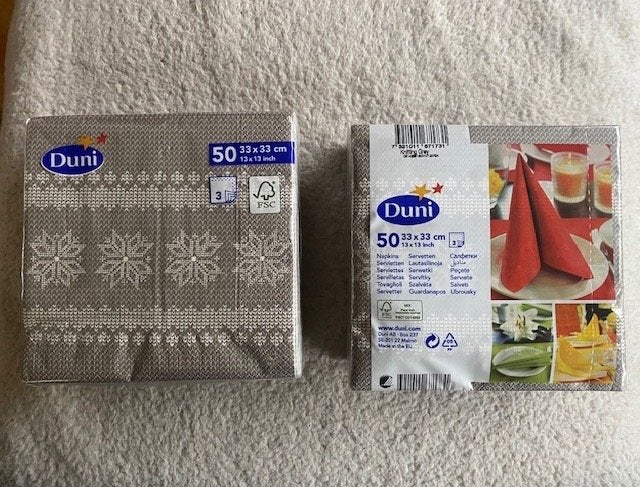 450 kerst servetten licht grijs DUNI(9 pakjes), Ophalen of Verzenden, Nieuw