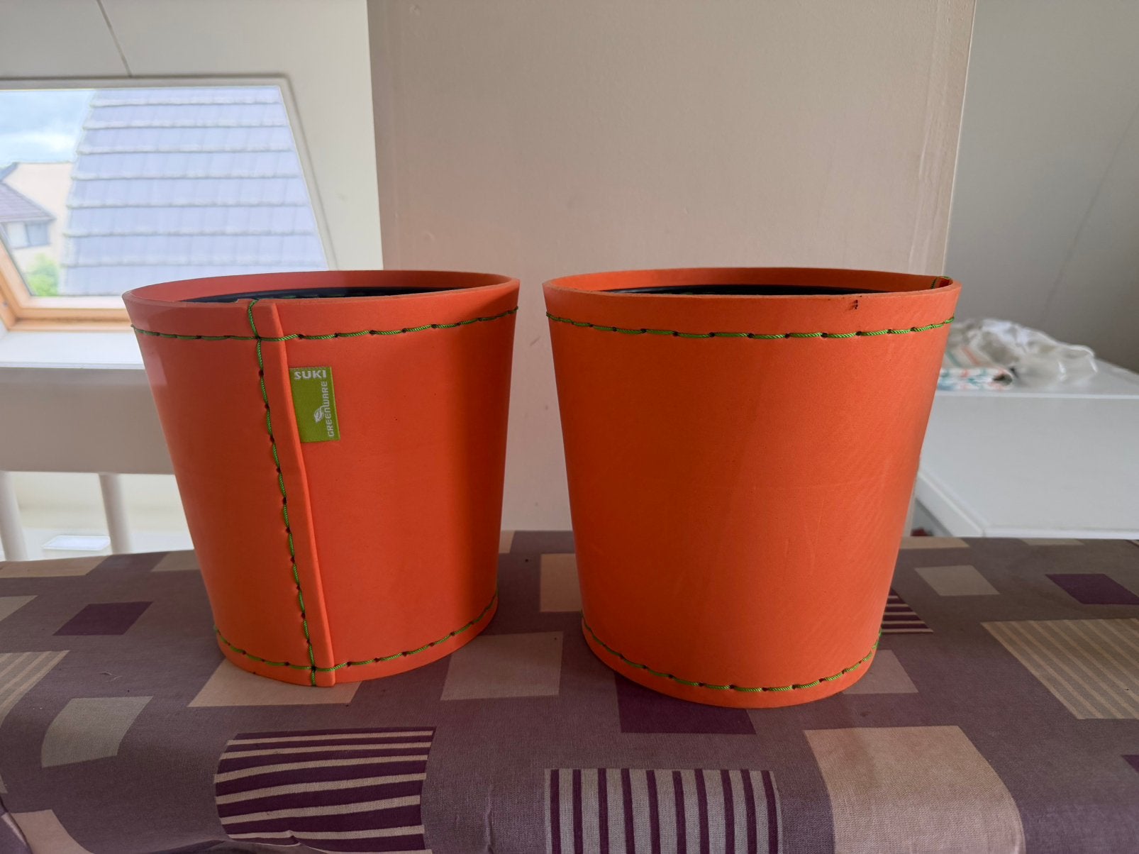 Set van 2 oranje bloempotten, Tuin en Terras, Bloempotten, Rond, Nieuw, Ophalen of Verzenden, Balkon