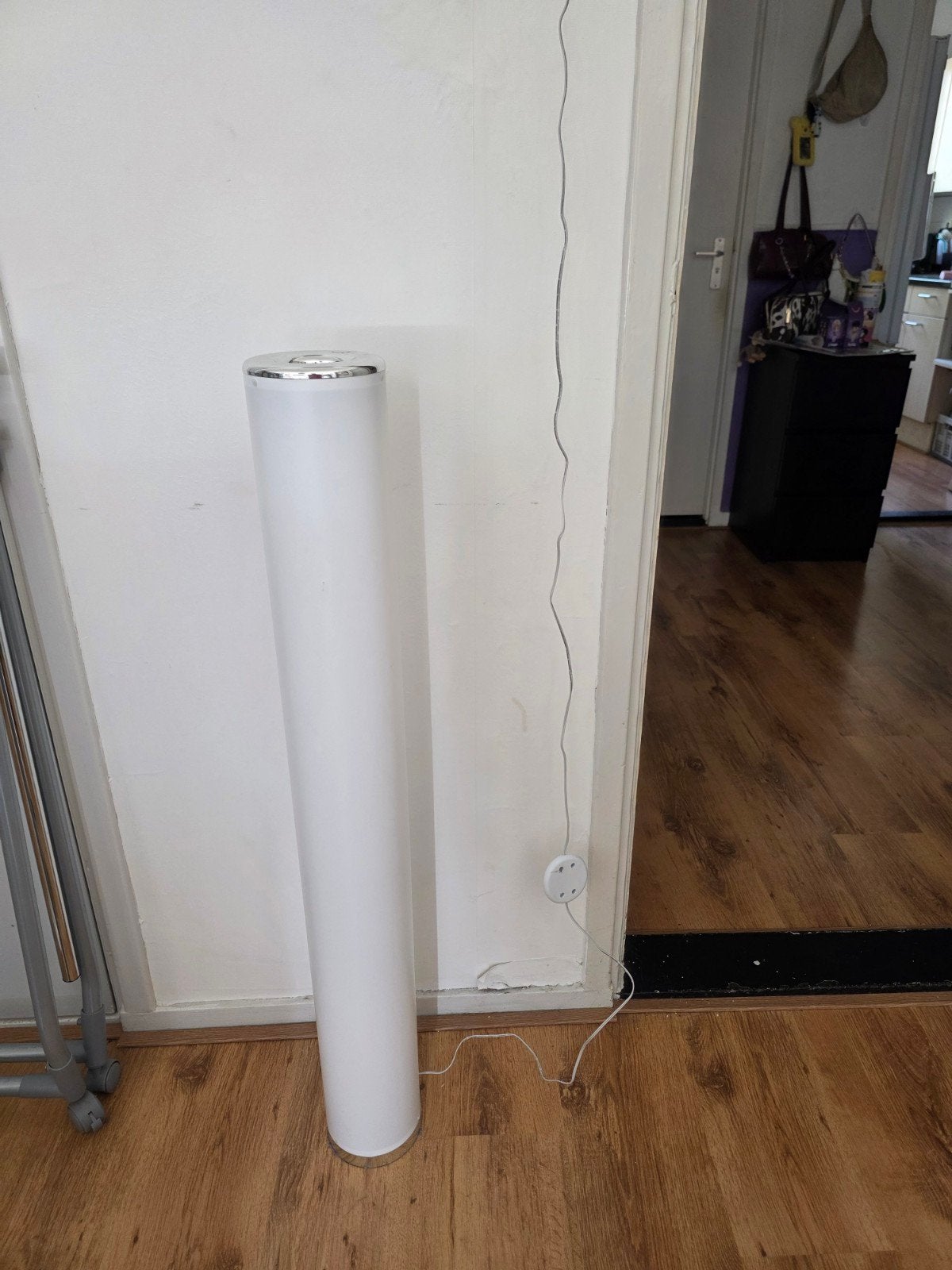 Staande lamp - veranderd van kleur, Ophalen, Zo goed als nieuw, Kunststof, 100 tot 150 cm