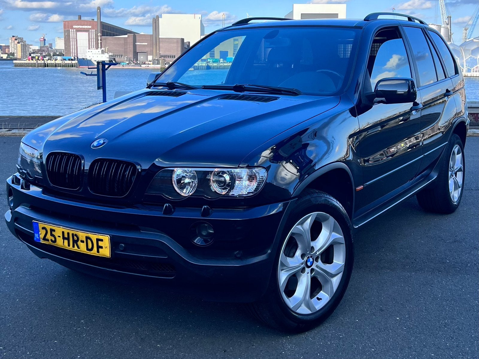BMW X5 3.0 I AUT 2001 | CARPLAY/CAMERA/MEMORY/LEDER/XENON, Automaat, 138 €/maand, Zwart, Vierwielaandrijving