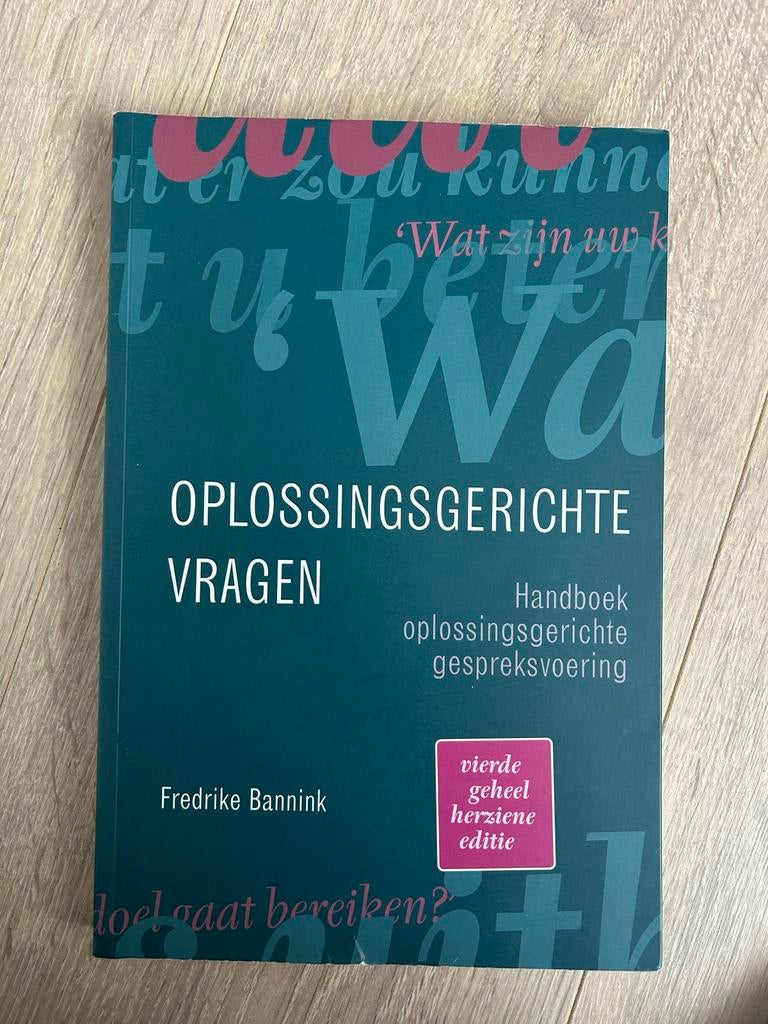 Oplossingsgerichte Vragen - Handboek Gespreksvoering, Ophalen of Verzenden, Beta, Zo goed als nieuw, HBO