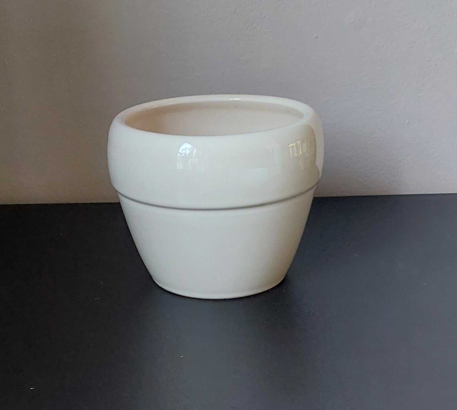 Crèmekleurige bloempot, Ophalen, Overige materialen, Rond, Binnen