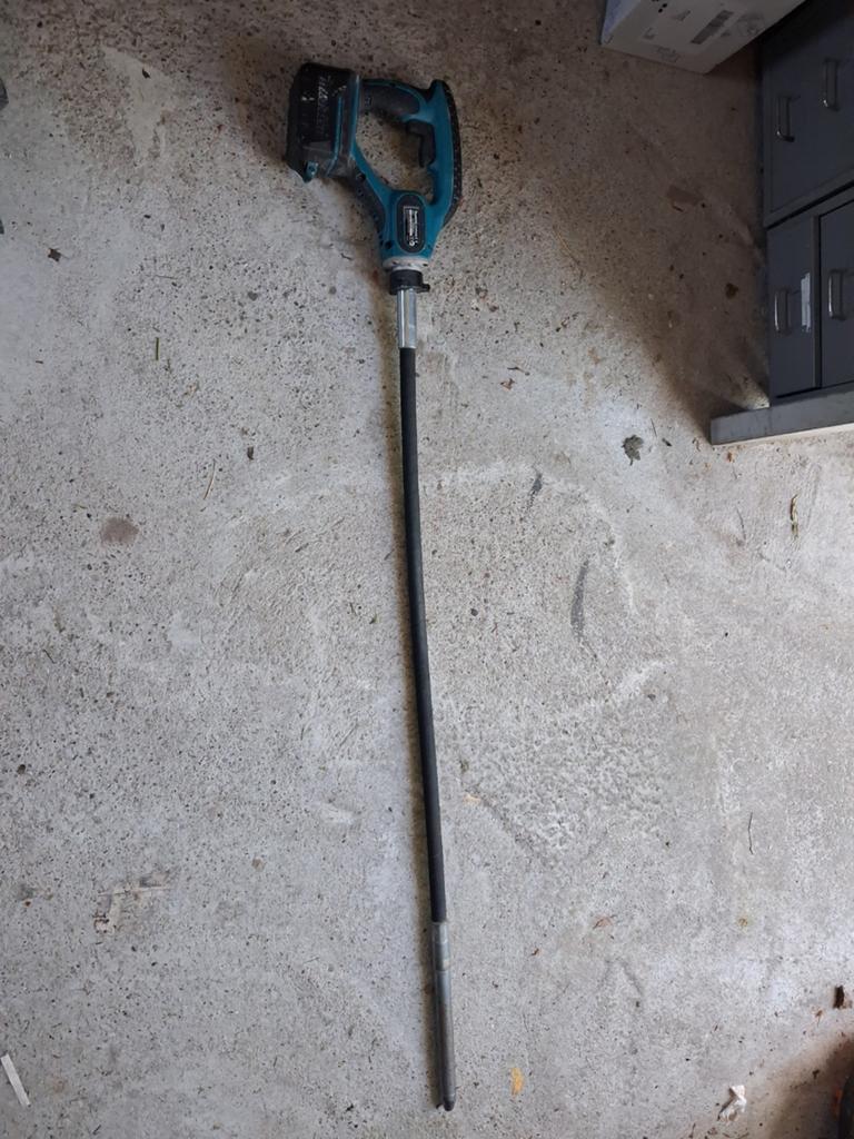 Makita DVR450 18 volt trilnaald, Ophalen of Verzenden, Zo goed als nieuw