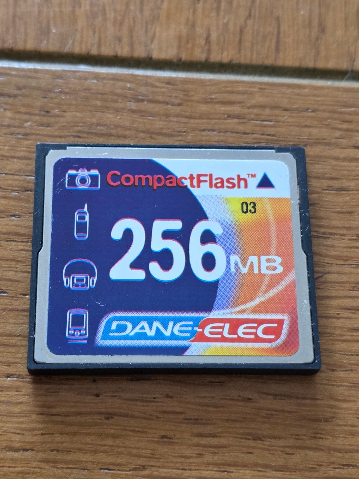 CompactFlash 256 MB Geheugenkaart - Dane-Elec, Gebruikt, Dane-Elec, Minder dan 2 GB, Ophalen of Verzenden
