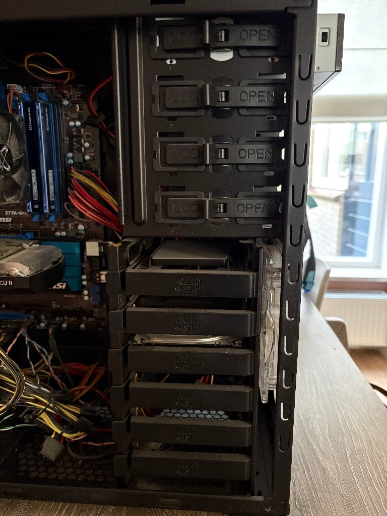 Cooler Master PC / NAS (i5 / GTX 760 / 256GB SSD + 1TB HDD), Computers en Software, Desktop Pc's, Ophalen, 8 GB, Zelf gebouwde pc