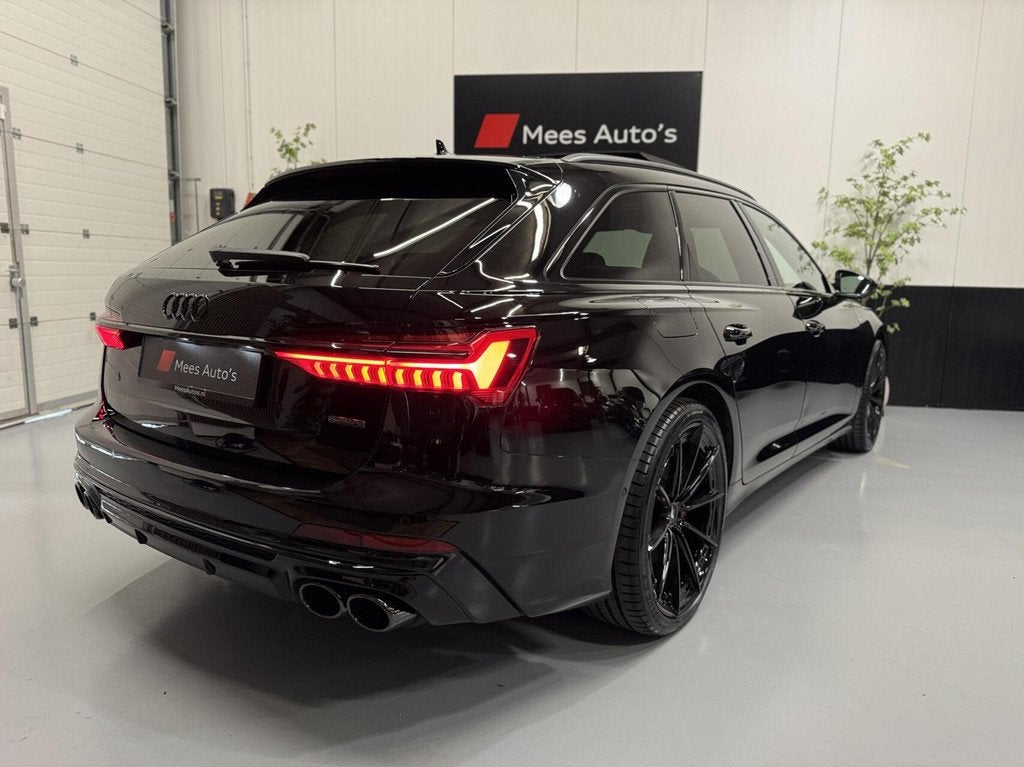 Audi A6 Avant 55 TFSIe|Competition|Pano|RS Zetels|HUD|Carbon, Auto's, Automaat, Gebruikt, 4 cilinders, Zwart