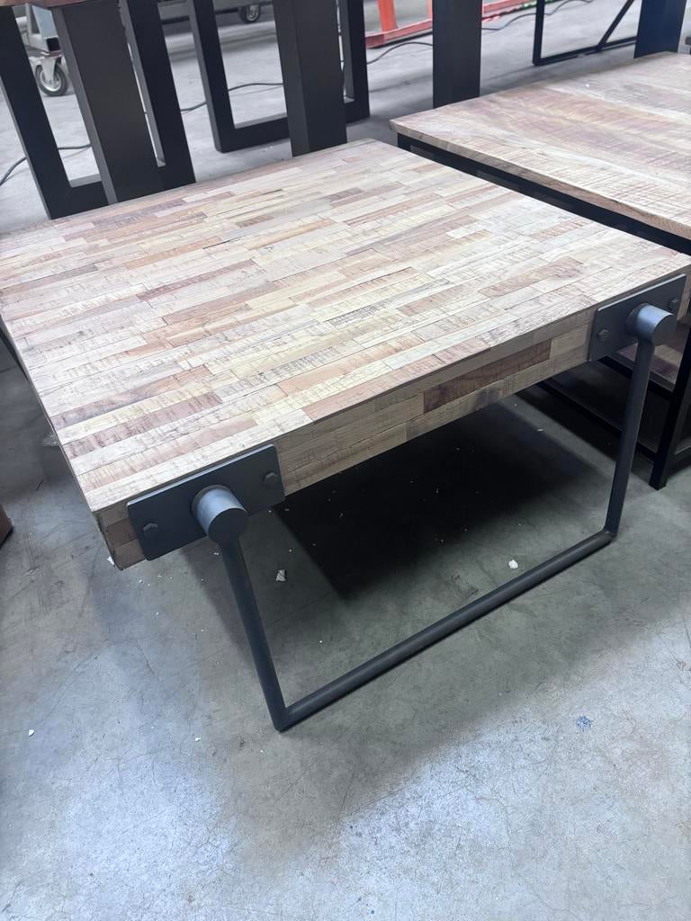 Nieuwe salontafel 80x80x43 cm, Huis en Inrichting, Tafels | Salontafels, Ophalen, Vierkant, Nieuw, 50 tot 100 cm