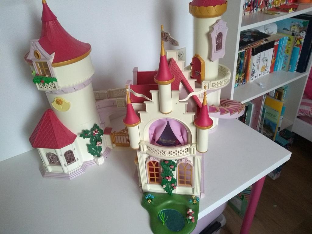 Playmobil prinsessen kasteel, Kinderen en Baby's, Speelgoed | Playmobil, Ophalen of Verzenden, Zo goed als nieuw, Complete set