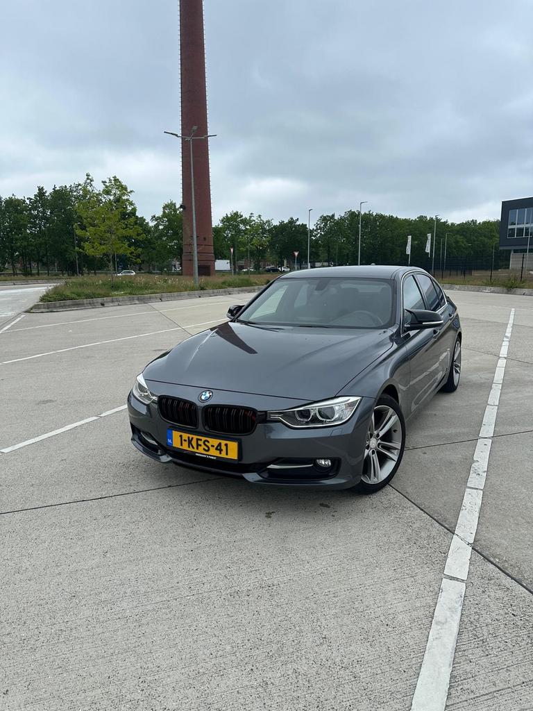 BMW 3-Serie M 320I EDE M Sport CARPLAY SPORT PLUS UNIEK, Auto's, BMW, Bedrijf, 3-Serie, Benzine, A, Sedan, Handgeschakeld, Origineel Nederlands