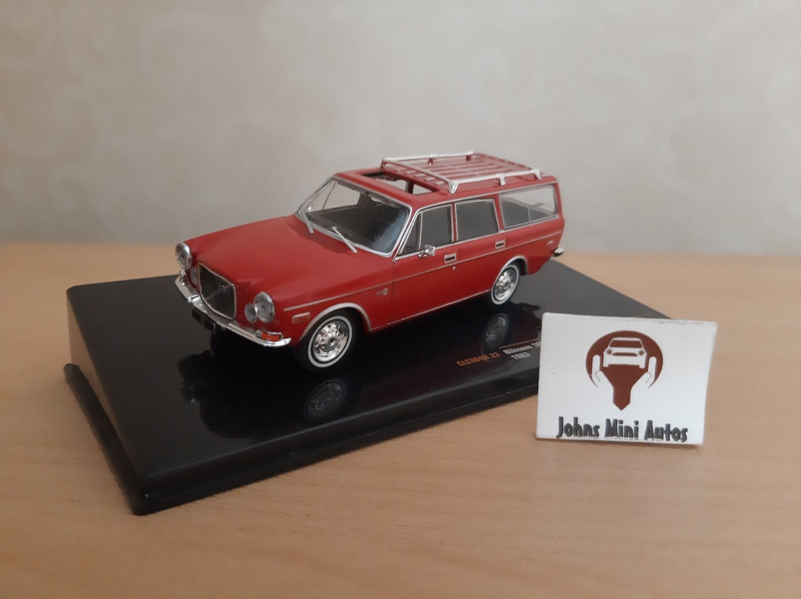 Volvo 165 uit 1977 Rood van IXO 1:43, Overige merken, Auto, IXO, Nieuw