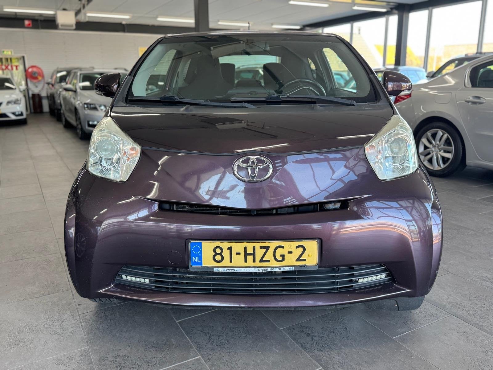 Toyota IQ 1.0 VVTi Comfort airco elektrische pakket lm-velge, Auto's, Stof, Gebruikt, Overige kleuren, 4 stoelen