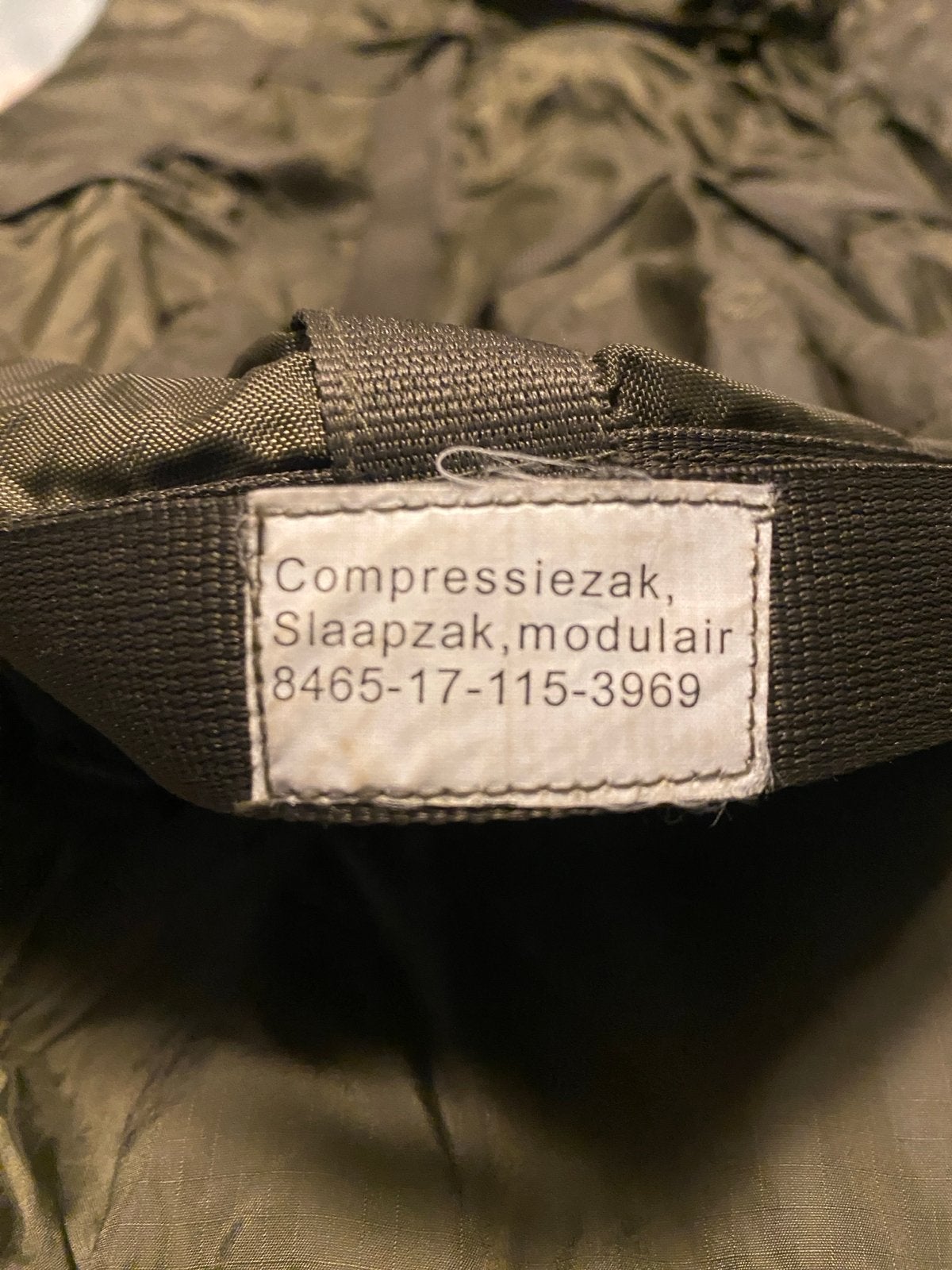 NL Defensie Modulair Slaapsysteem - 2 Slaapzakken + Compress, Ophalen, Zo goed als nieuw