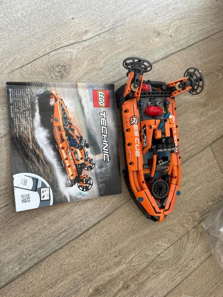 LEGO Technic 42120 Reddingshovercraft, Ophalen of Verzenden, Gebruikt