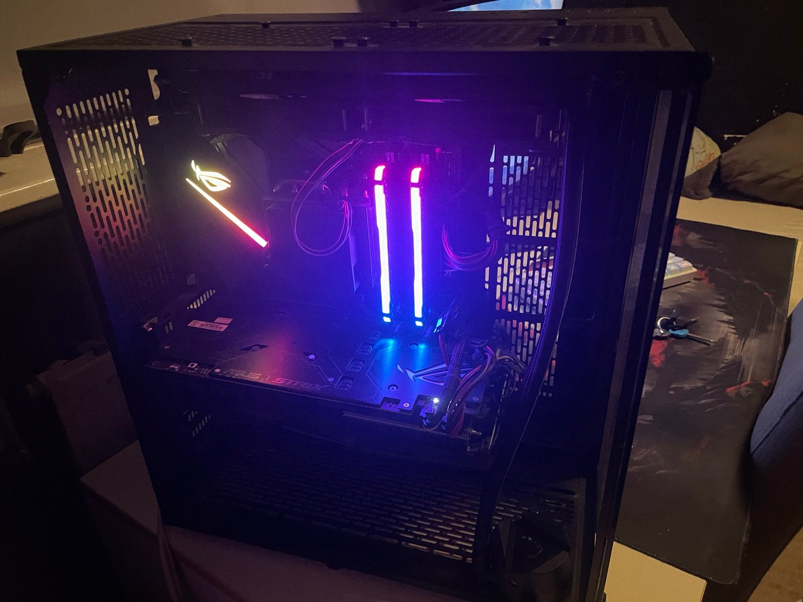 Gaming PC - AMD Ryzen 5 3600, RTX 2070, 16GB RAM (Glas ontbr, Gebruikt, Ophalen of Verzenden, Gaming, SSD