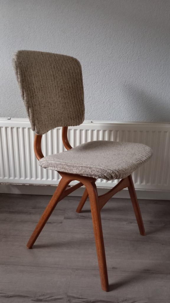 Retro stoel met rib stof, Huis en Inrichting, Ophalen, Gebruikt, Overige kleuren, Eén