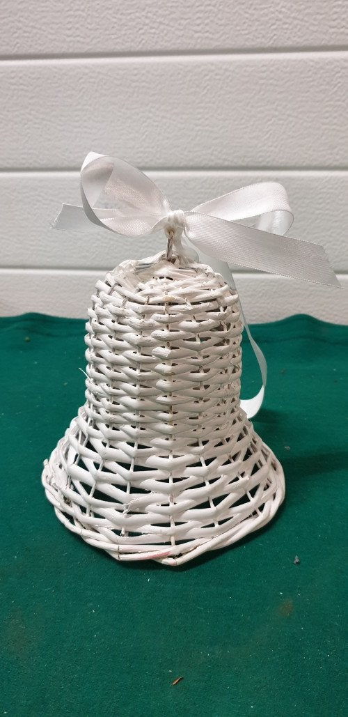 -	Kerstklok wit riet, Diversen, Kerst, Ophalen of Verzenden, 'T Olde Gre-j, Info@toldegrej.nl, Endepoelstraat 20f Didam