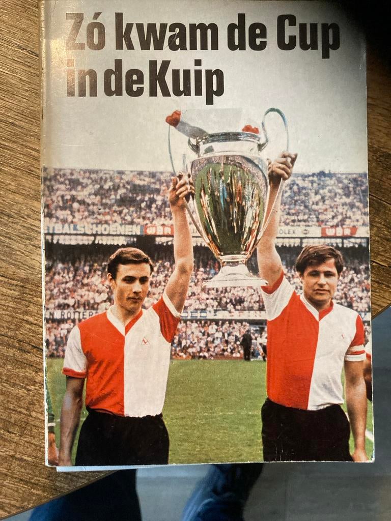 Zo kwam de Cup in de Kuip, Boeken, Ophalen of Verzenden, Gelezen, Balsport