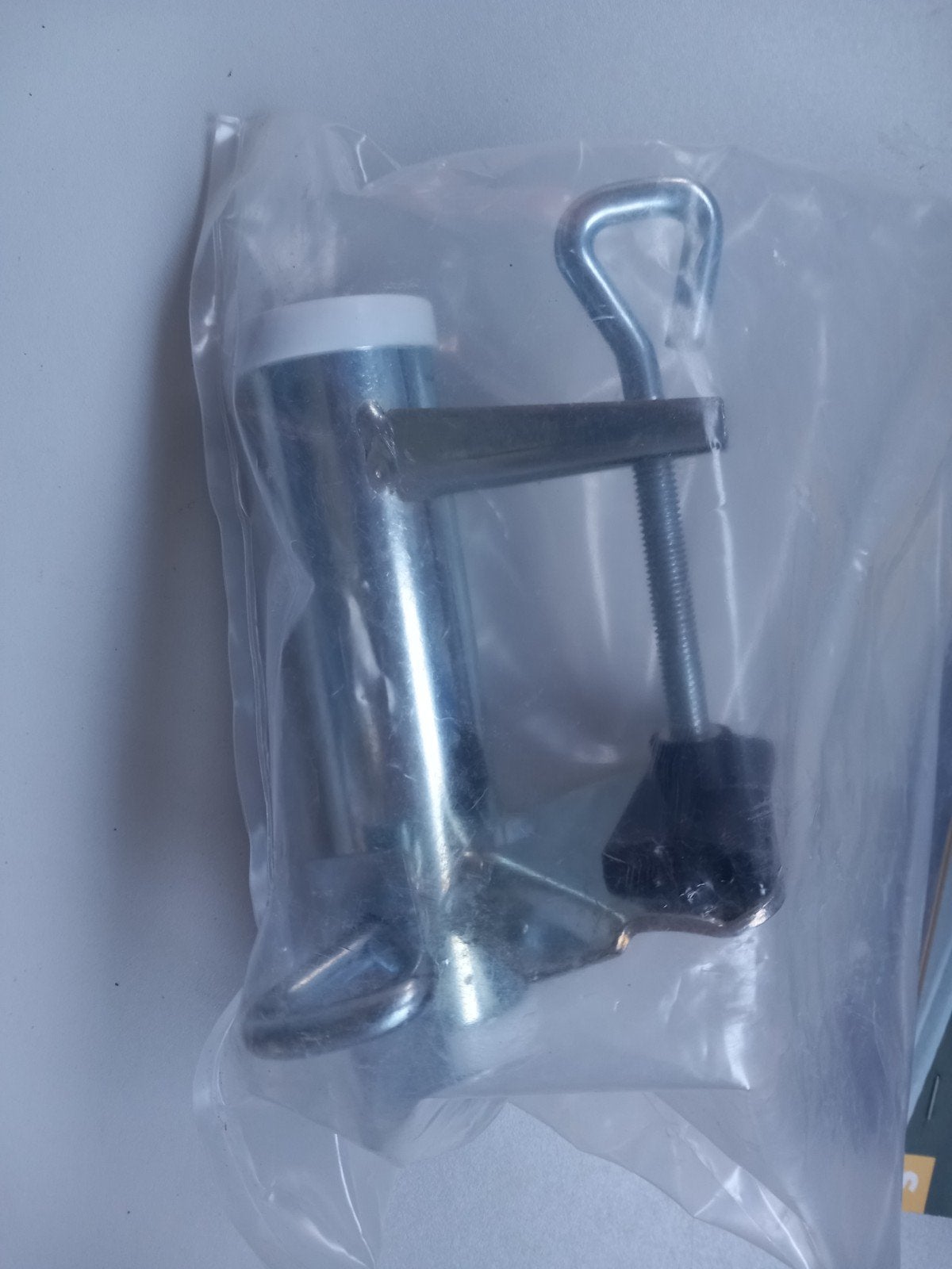 Parasolhouder voor balkon of reling - Nieuw in verpakking, Ophalen of Verzenden, Nieuw, Minder dan 1 meter, Overige typen