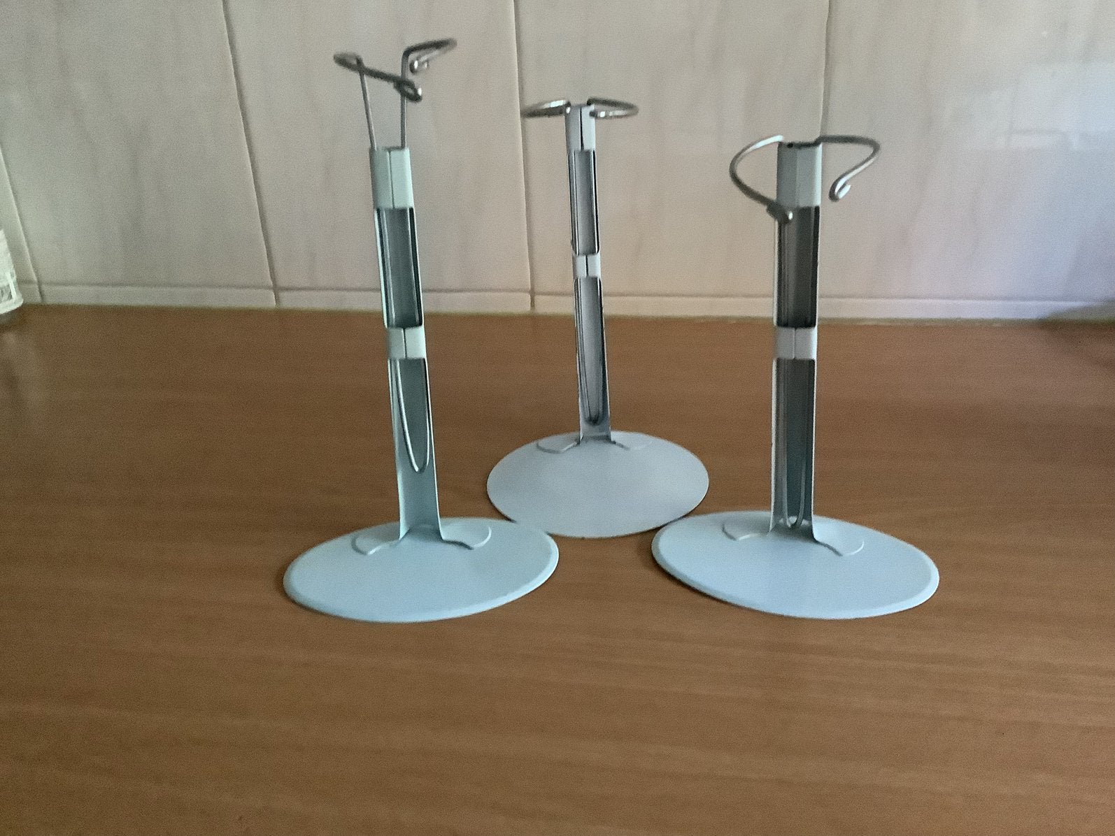 3 Poppen standaards, Ophalen of Verzenden