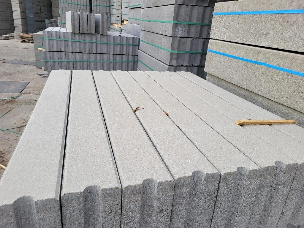 Nieuwe opsluitbanden 10x20x100cm grijs, Tuin en Terras, Bielzen en Borders, Ophalen, 100 tot 200 cm, Biels, Nieuw