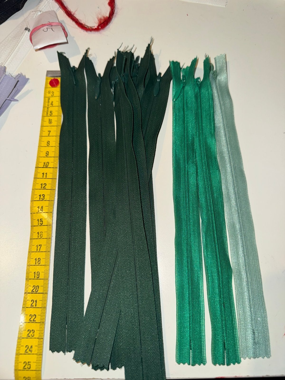 10 blinde Ritsen 22cm - 7 Donkergroen Opti, 3 YKK, Hobby en Vrije tijd, Naaien en Fournituren, Ophalen of Verzenden, Nieuw, Rits of Sluiting