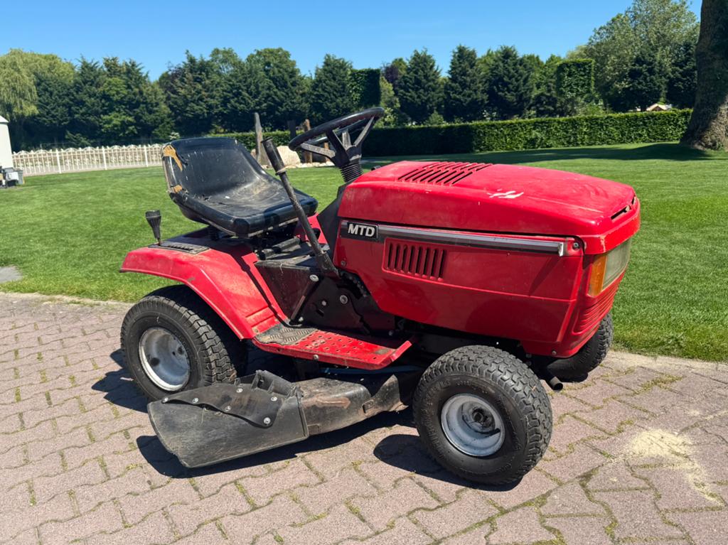 MTD 12/96 Transmatic zitmaaier met maaidek, Tuin en Terras, Zitmaaiers, Ophalen, Zo goed als nieuw
