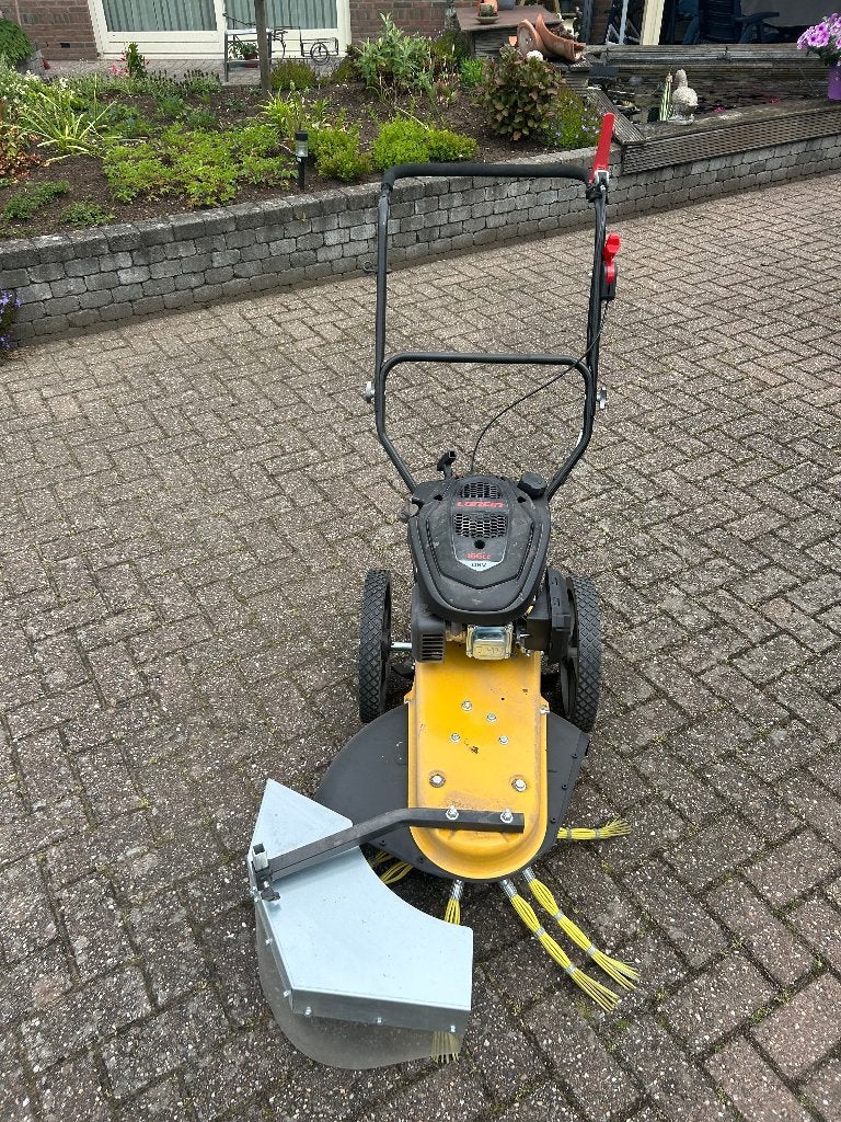 Onkruidborstel machine | veegmachine | onkruid borstel huren, Ophalen, Nieuw