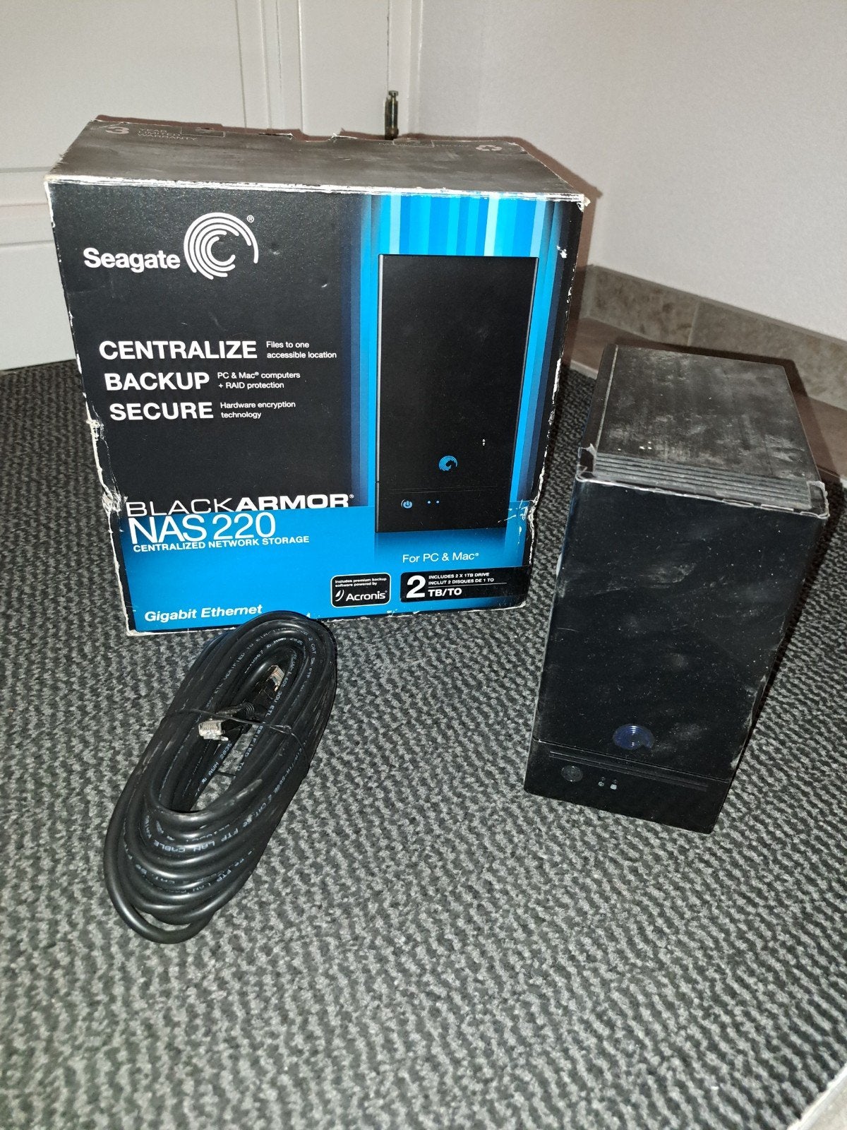 Seagate BlackArmor NAS 220 - 2TB Netwerkopslag, Computers en Software, NAS, Ophalen of Verzenden, Nieuw