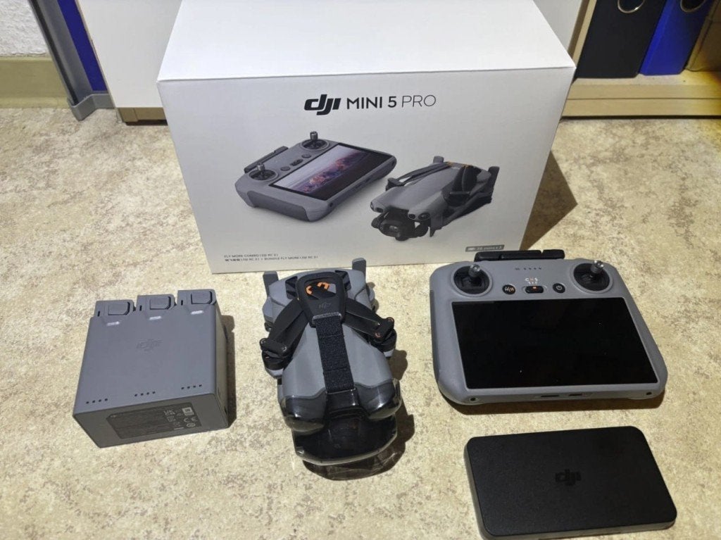DJI Mini 5 Pro Fly More Combo drone, Audio, Tv en Foto, Drones, Verzenden, Zo goed als nieuw