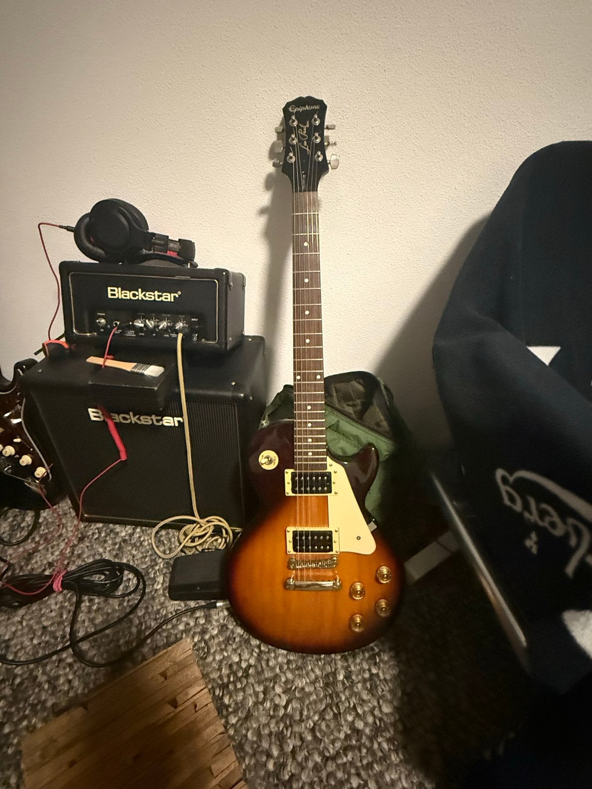 Epiphone Les Paul 100 gitaar (Indonsie) bodemprijs €125, Muziek en Instrumenten, Ophalen, Epiphone, Met versterker, Zo goed als nieuw