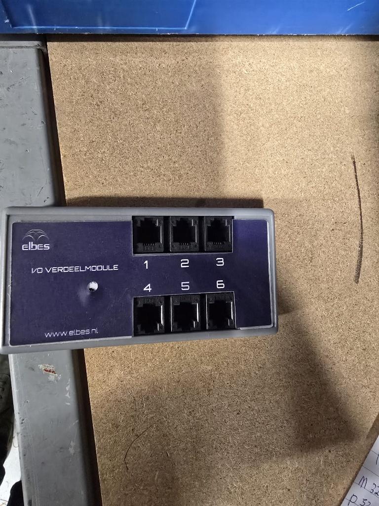i/o verdeelmodule 80 stuks, Ophalen of Verzenden, Zo goed als nieuw, Overige typen