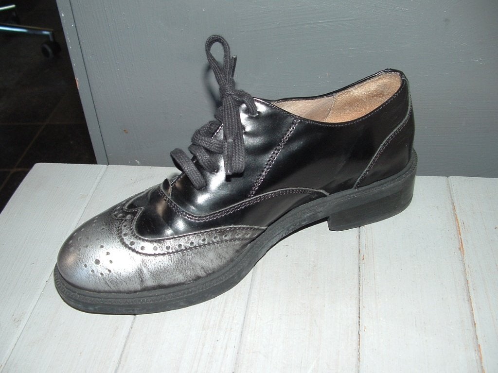 Unisa zilver-zwarte veterschoenen maat 37, Kleding | Dames, Schoenen, Schoenen met lage hakken, Zwart, Ophalen of Verzenden, Zo goed als nieuw