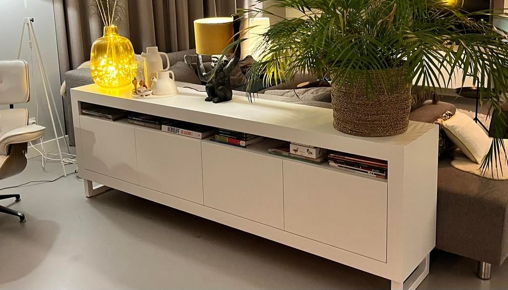 Eyecatcher: Dressoir (tv-meubel) prachtig en maatwerk!, Ophalen, Zo goed als nieuw, 25 tot 50 cm, 200 cm of meer