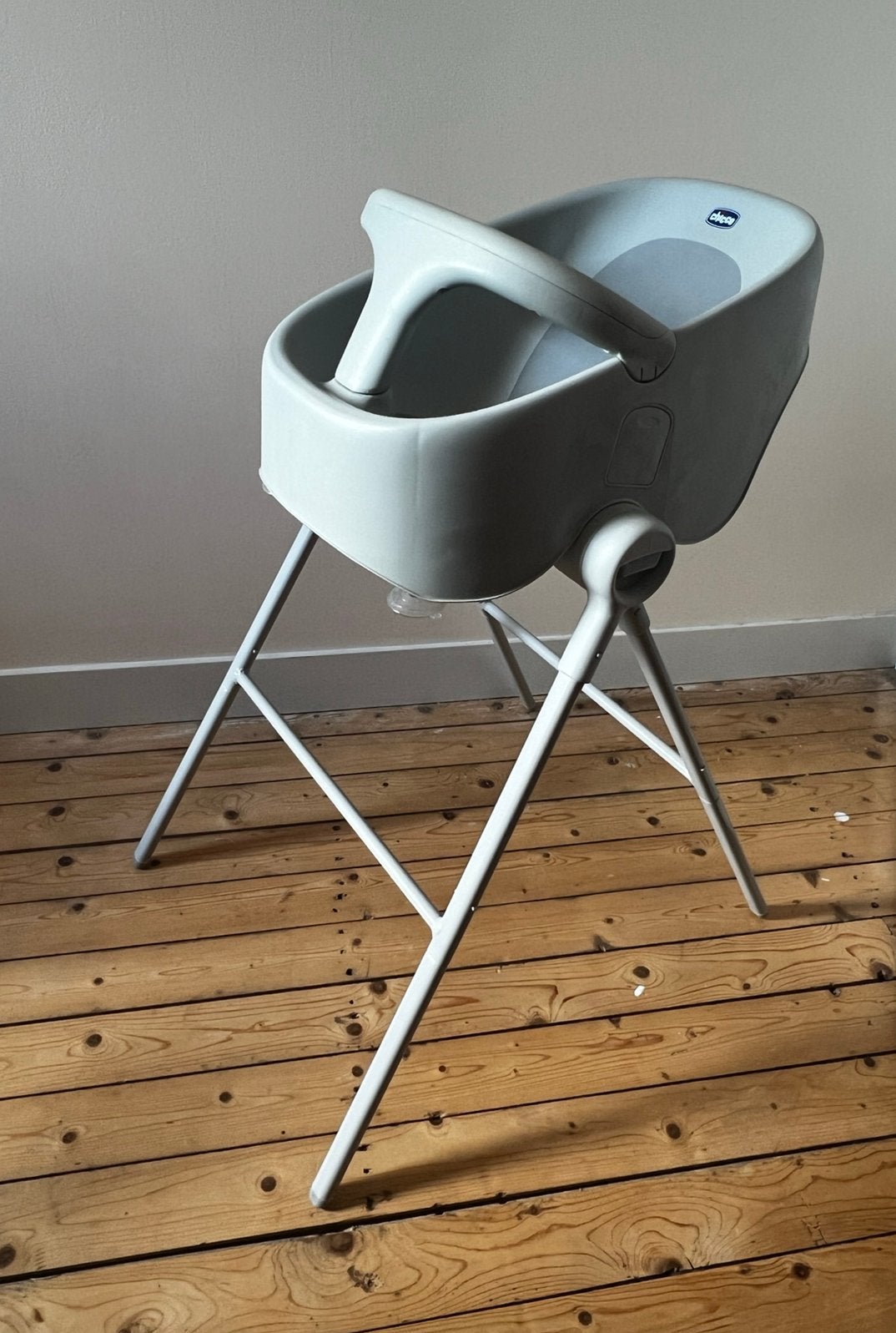 Chicco bubble nest babybadje lig en zit met standaard, Zo goed als nieuw, Badje, Standaard, Ophalen